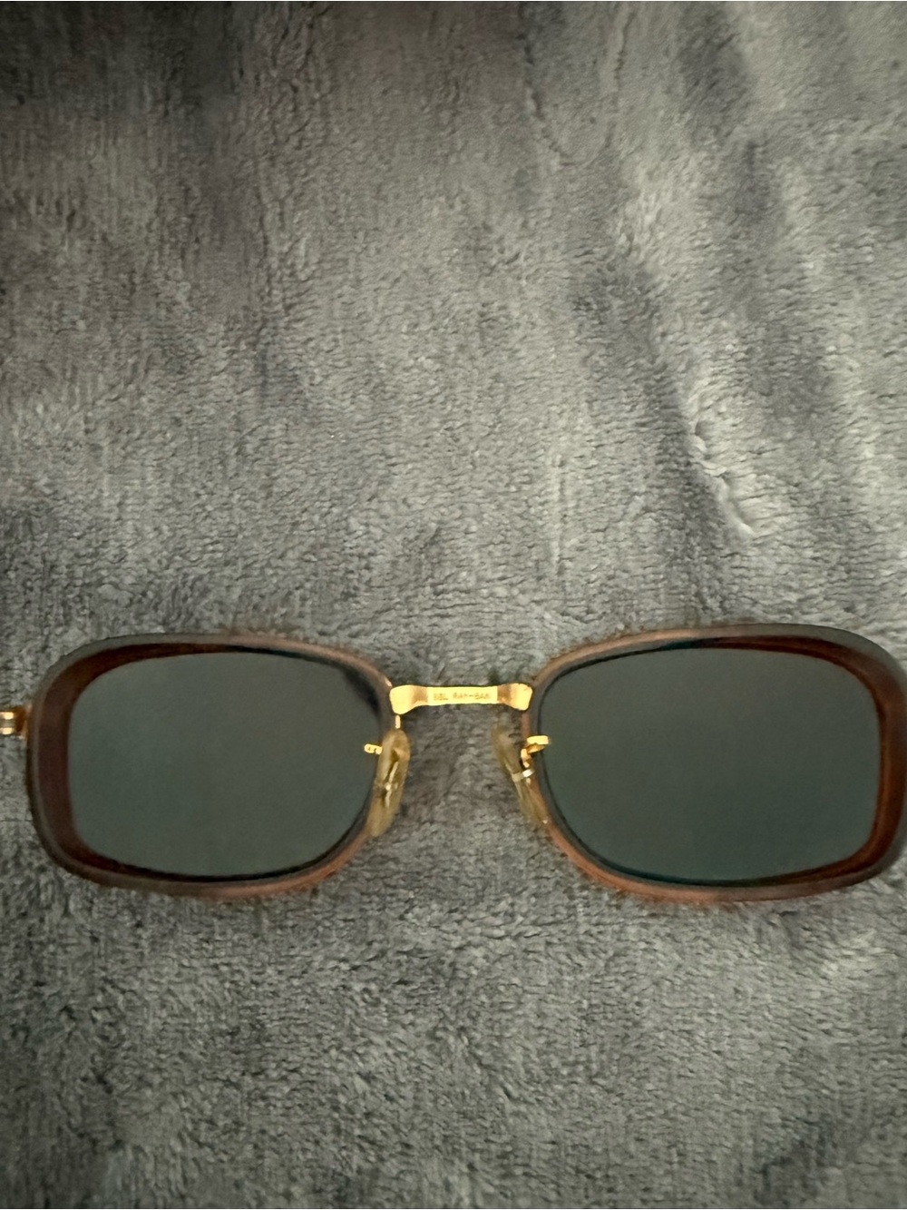 Ray-Ban Gold Frame Dark Green Lens Rectangular Sunglasses - Picture 4 of 5